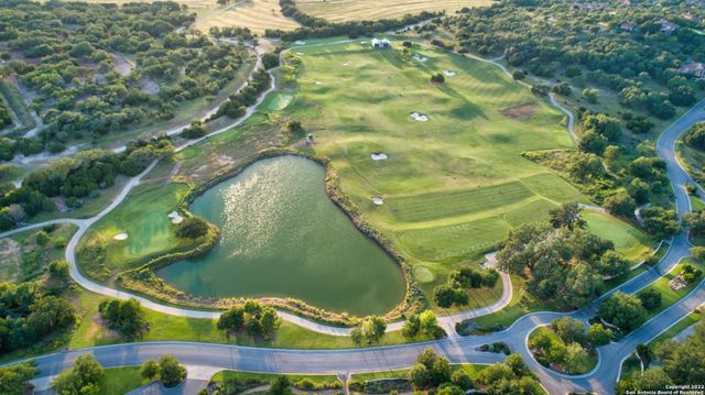 2100 Clubs Drive, Boerne, TX 78006