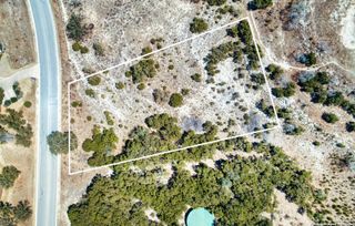 2100 Clubs Drive, Boerne, TX 78006