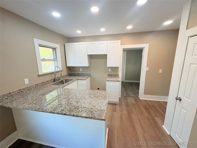 402 E Street NW, Ardmore, OK 73401