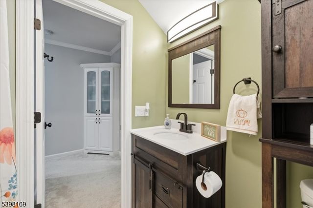 172 E Shore Trl, Sparta Twp., NJ 07871