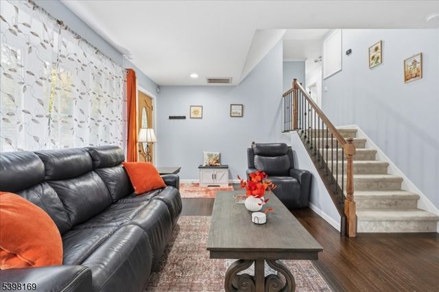 172 E Shore Trl, Sparta Twp., NJ 07871