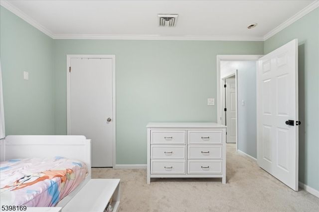 172 E Shore Trl, Sparta Twp., NJ 07871