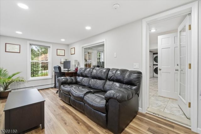 172 E Shore Trl, Sparta Twp., NJ 07871