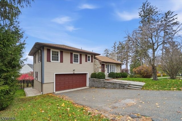 172 E Shore Trl, Sparta Twp., NJ 07871