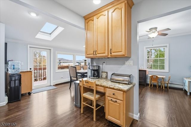 172 E Shore Trl, Sparta Twp., NJ 07871