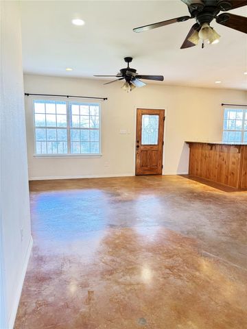 11791 Silver Springs RD, Rockdale, TX 76567