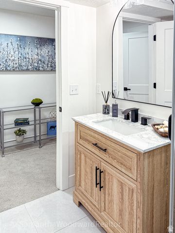 4509 S HOLLADAY CIR, Holladay, UT 84117