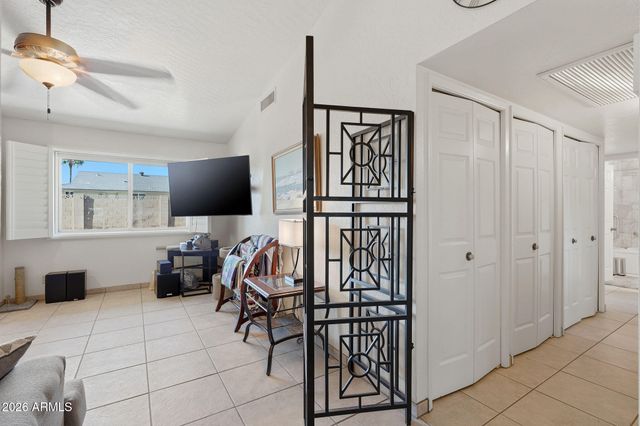 6140 E HOBART Street, Mesa, AZ 85205