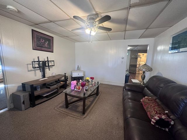 332 Kimball St, Fitchburg, MA 01420