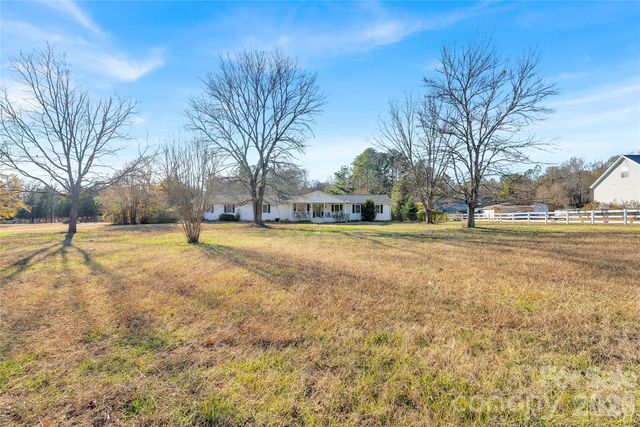 1260 Russell Road, Rock Hill, SC 29732