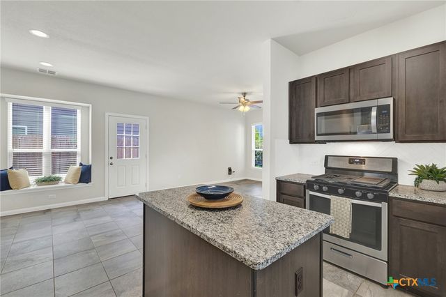 109 Bosque Drive, San Marcos, TX 78666