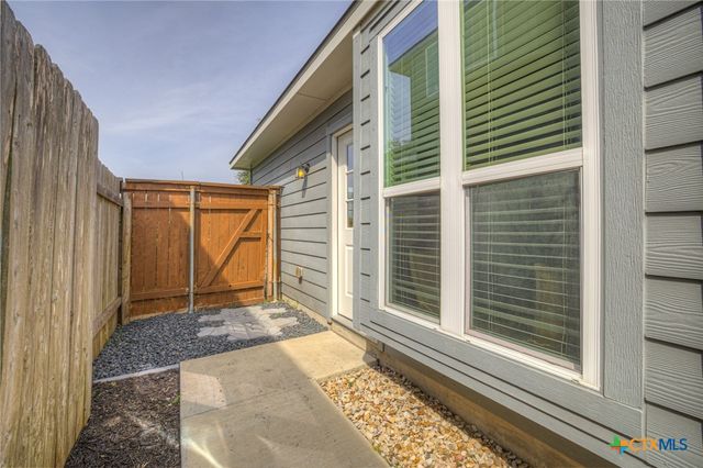 109 Bosque Drive, San Marcos, TX 78666