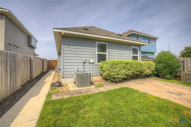 109 Bosque Drive, San Marcos, TX 78666