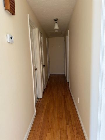 11 Bluegrass Ln, Shrewsbury, MA 01545