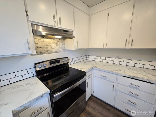 1812 W 12th Street, Port Angeles, WA 98363