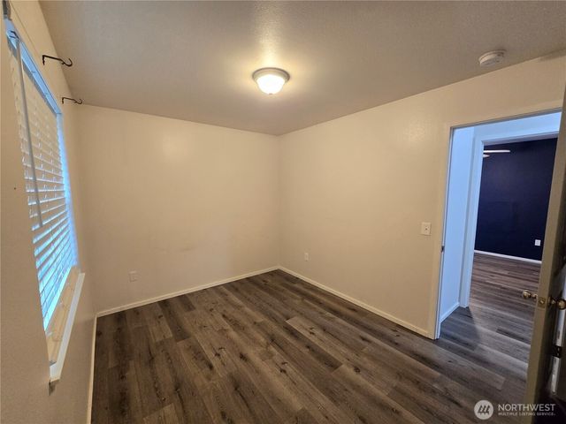 1812 W 12th Street, Port Angeles, WA 98363