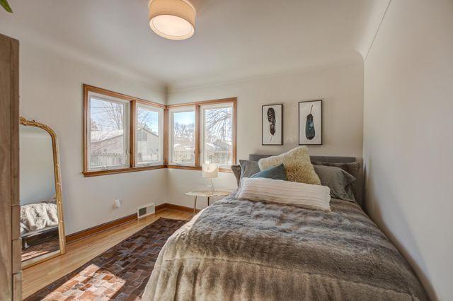 208 11th Street S, Hudson, WI 54016