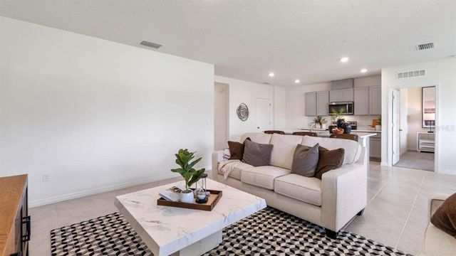 4493 YAUPON HOLLY WAY, Lakeland, FL 33811