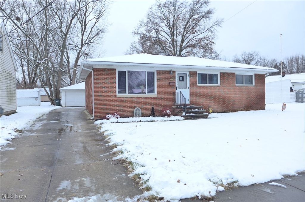 788 Edwards Drive, Berea, OH 44017