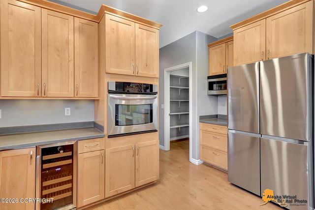 10857 Splendor Loop, Eagle River, AK 99577