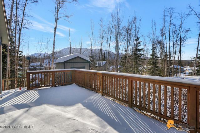10857 Splendor Loop, Eagle River, AK 99577