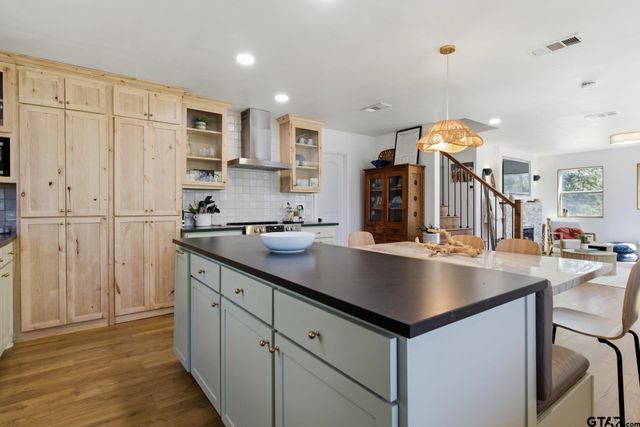 1457 Lake Franklin Dr., Winnsboro, TX 75494