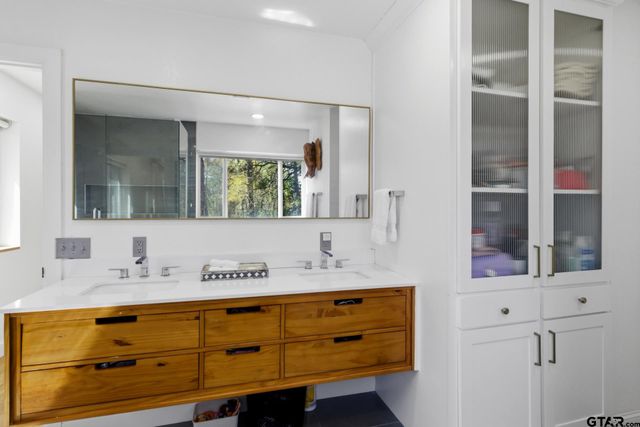 1457 Lake Franklin Dr., Winnsboro, TX 75494