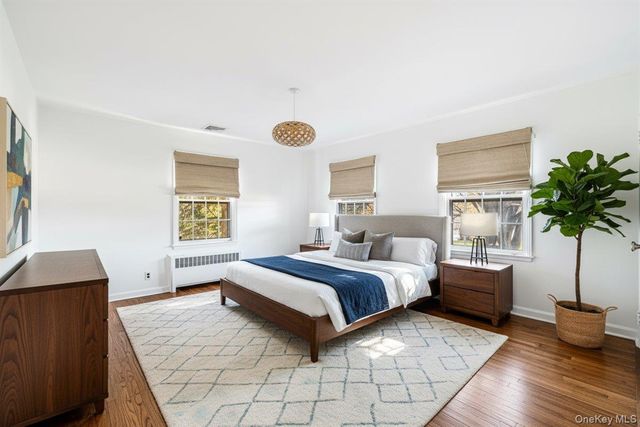 110 Hegemans Lane, Old Brookville, NY 11545