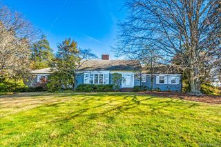 110 Hegemans Lane, Old Brookville, NY 11545