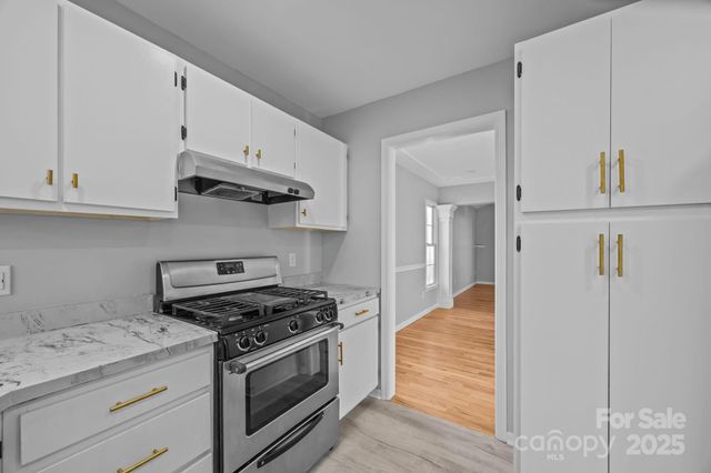 23 Westmont Drive, Asheville, NC 28806