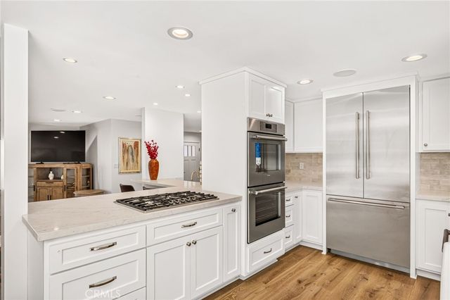 29815 Knoll View Drive, Rancho Palos Verdes, CA 90275