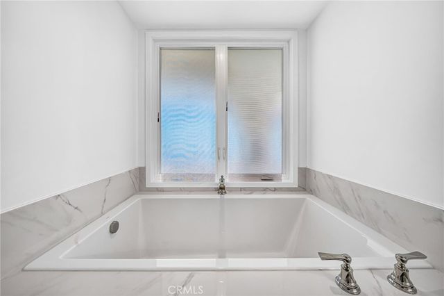 29815 Knoll View Drive, Rancho Palos Verdes, CA 90275