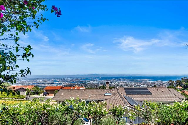 29815 Knoll View Drive, Rancho Palos Verdes, CA 90275