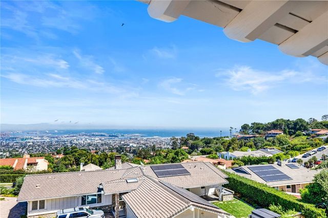 29815 Knoll View Drive, Rancho Palos Verdes, CA 90275
