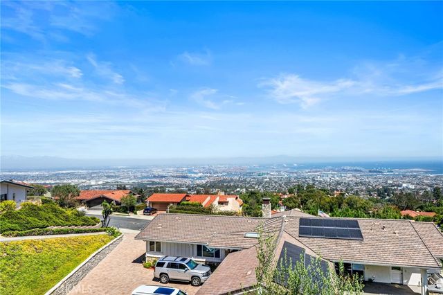 29815 Knoll View Drive, Rancho Palos Verdes, CA 90275