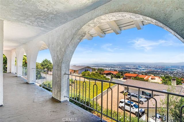 29815 Knoll View Drive, Rancho Palos Verdes, CA 90275