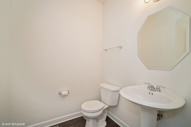 3s565 Camden Street, Warrenville, IL 60555