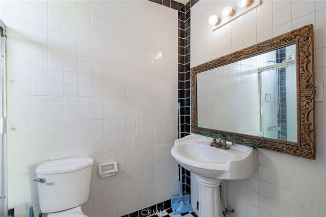 16413 Downey, Paramount, CA 90723