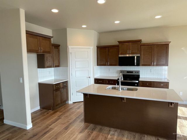 961 Quartz Rd, Kimberly, ID 83341