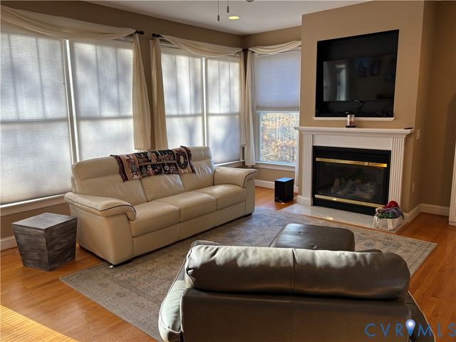 11121 Royal Ln, Providence Forge, VA 23140