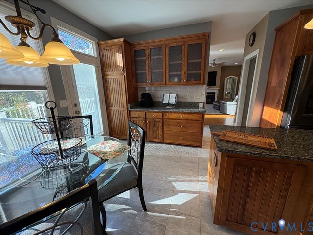 11121 Royal Ln, Providence Forge, VA 23140