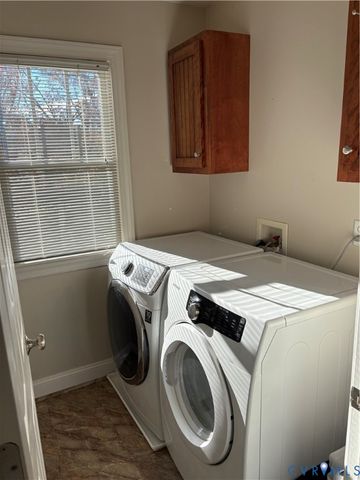 11121 Royal Ln, Providence Forge, VA 23140