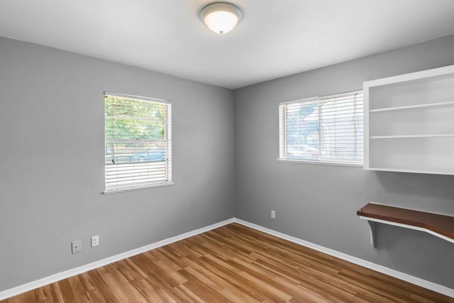 2205 Lanier DR A, Austin, TX 78757
