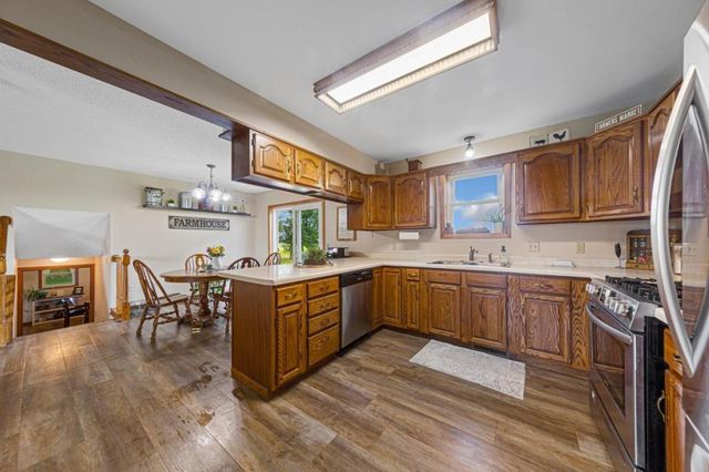 10525 210th Street W, Morristown, MN 55052