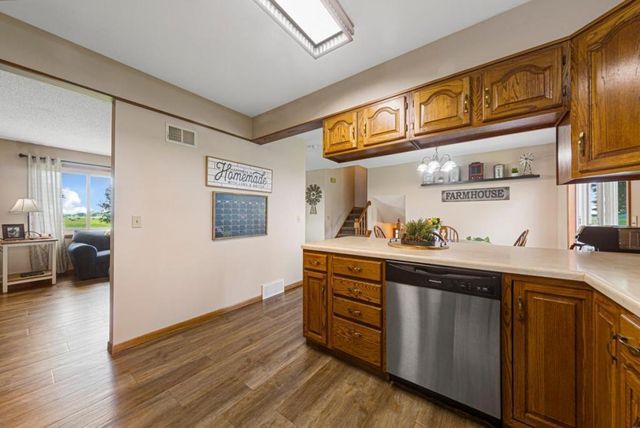 10525 210th Street W, Morristown, MN 55052