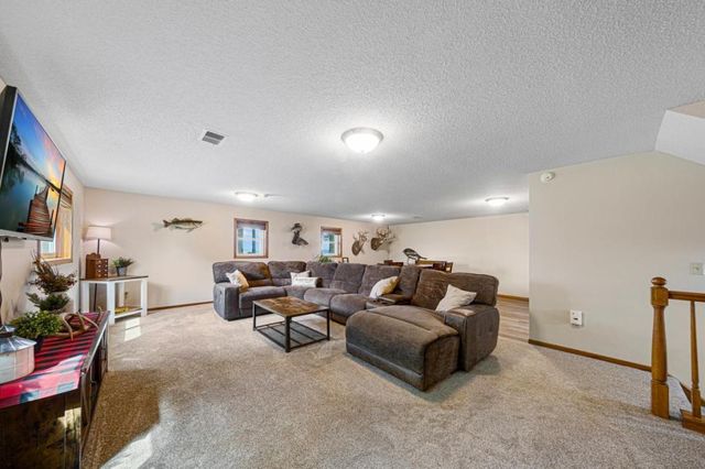 10525 210th Street W, Morristown, MN 55052