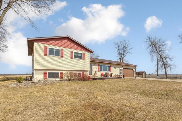 10525 210th Street W, Morristown, MN 55052