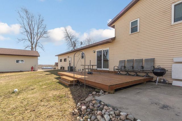 10525 210th Street W, Morristown, MN 55052