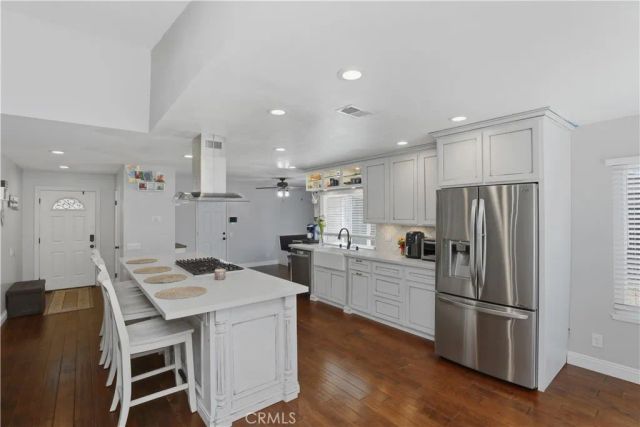 3906 New Haven Drive, Riverside, CA 92505