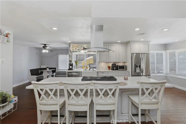 3906 New Haven Drive, Riverside, CA 92505